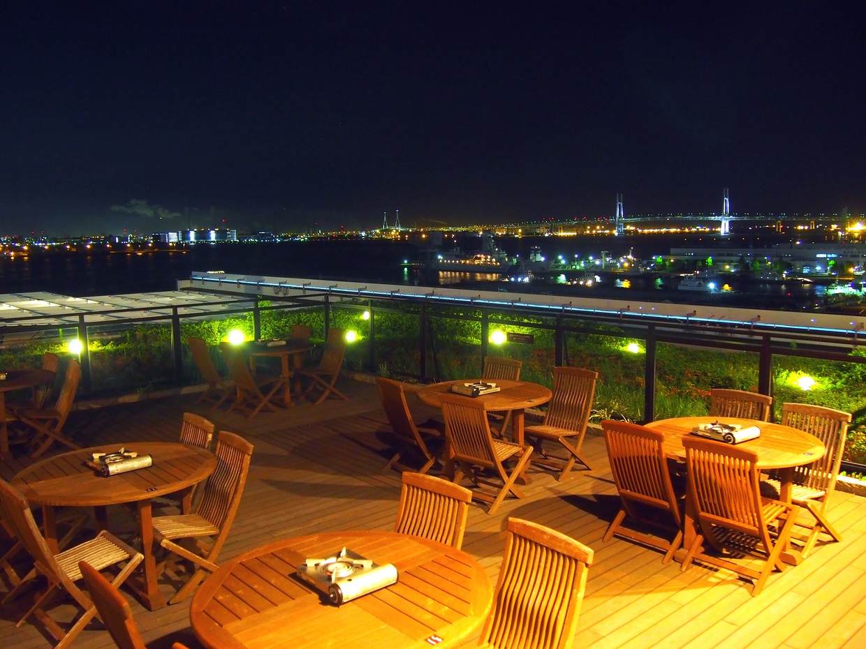 【BBQ会場】横浜港を臨む野外テラスのビアガーデン（夏季のみ）