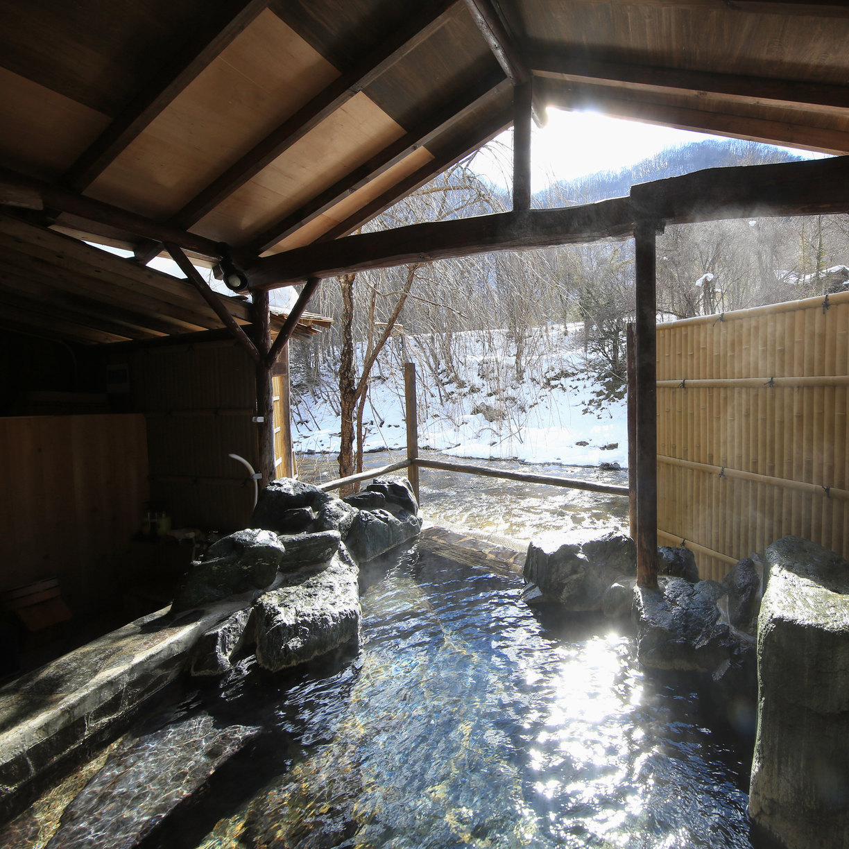 雪見の貸切露天風呂