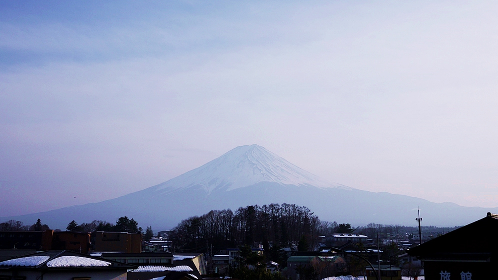 *客室からの眺め/富士山側のお部屋からは、窓からこの眺めを堪能できます 