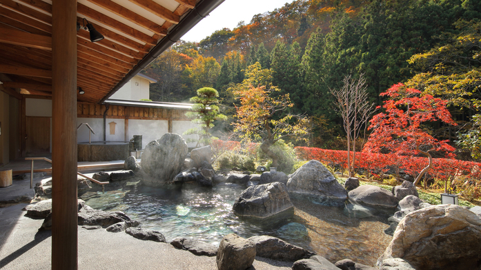 「喜久の湯」露天風呂