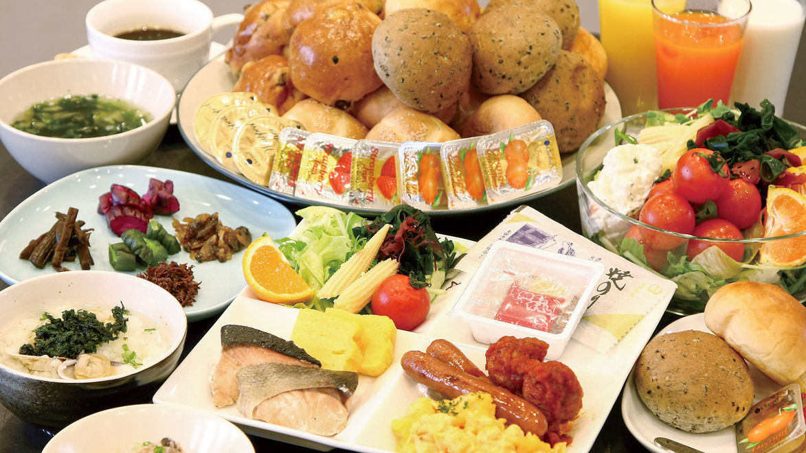 和洋朝食バイキング♪お楽しみください！！