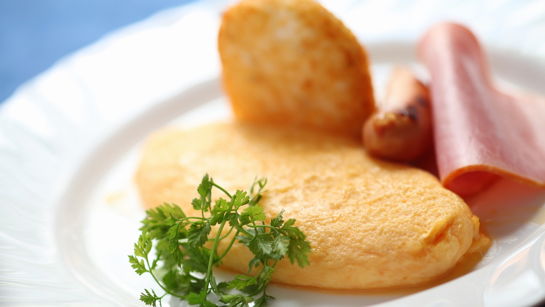 【朝食例】卵料理人気ＮＯ１は・・・やっぱり人気のふわっ♪とろっ♪オムレツ！！