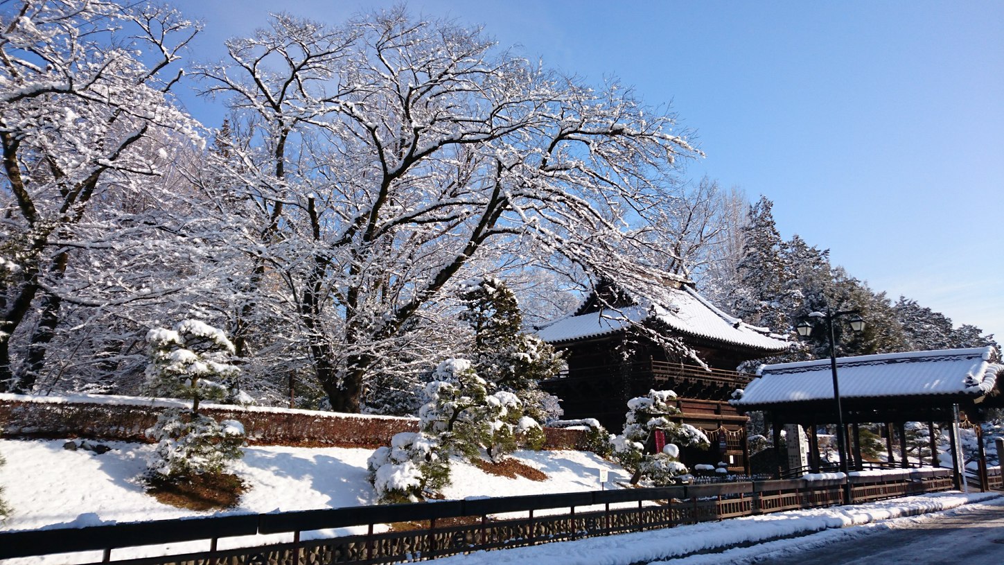 鑁阿寺雪景色