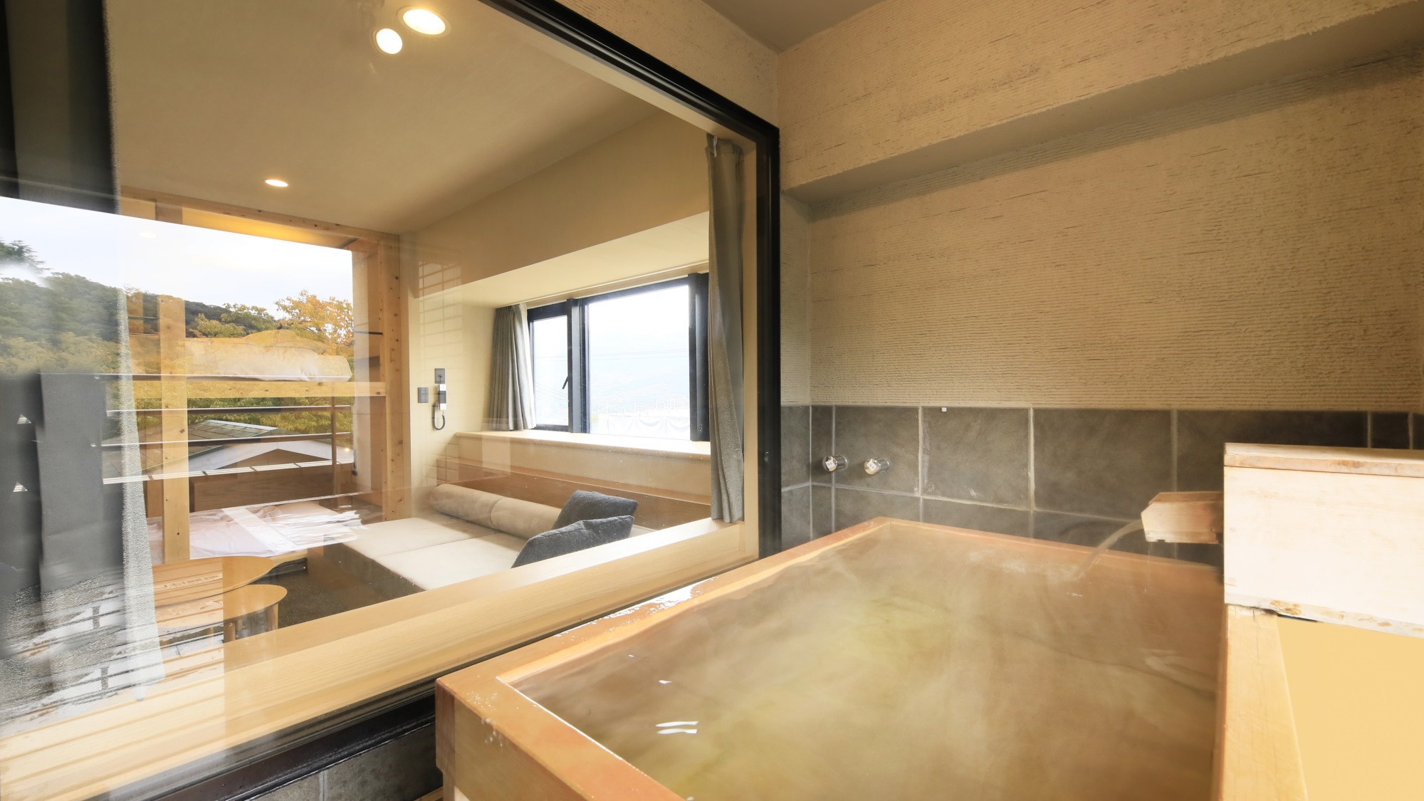 露天風呂付きロフトツインルーム（一例）