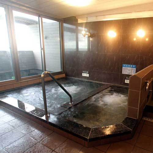 Ocean Hotel Iwato The 3-star Makurazaki Kanko Hotel Iwato offers comfort and convenience whether youre on business or holiday in Ibusuki. Offering a variety of facilities and services, the property provides all you ne
