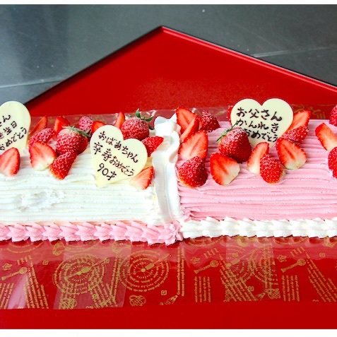 【記念日ケーキ】『パティシエ手作り』『文字入れ希望可』