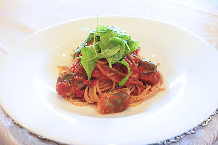 金華サバのトマトパスタ