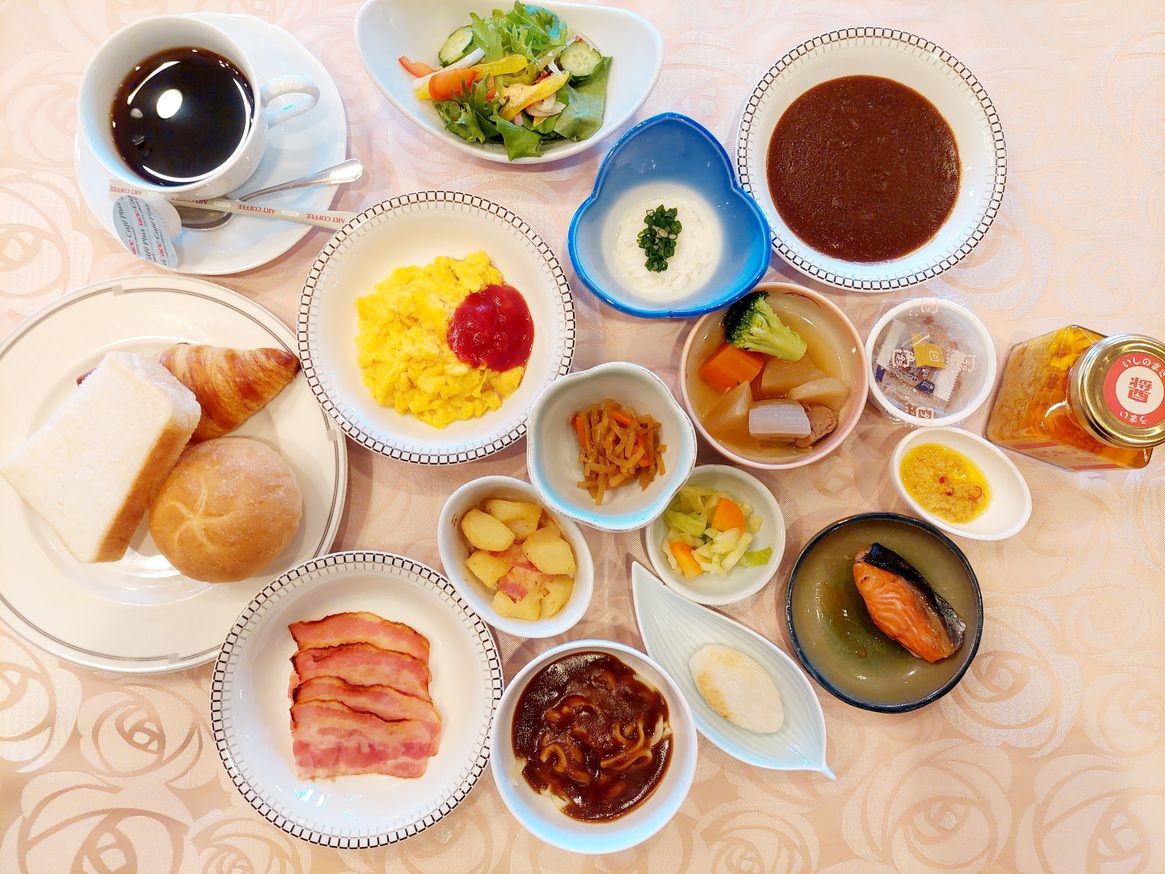 朝食バイキング1