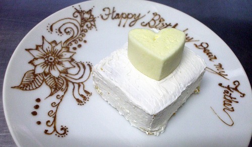 模様入り皿ケーキ