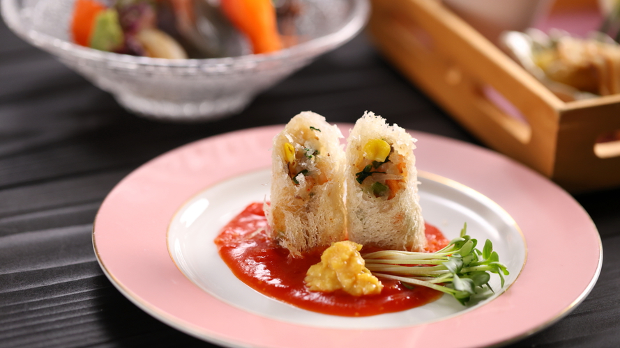 【舞の料理 一例】五目パリパリ揚げ