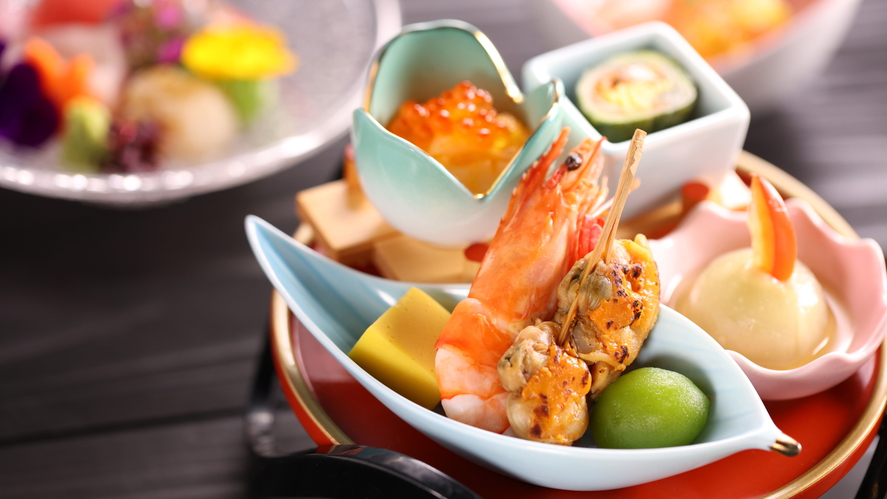  【舞の料理 夏 一例】前菜 旬の酒肴盛り