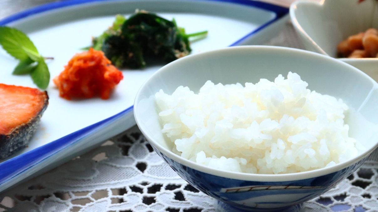 【朝食】自然栽培で採れたお米