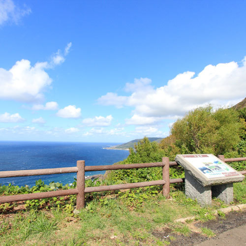 *男鹿半島では、雄大な日本海の景色が楽しめます！