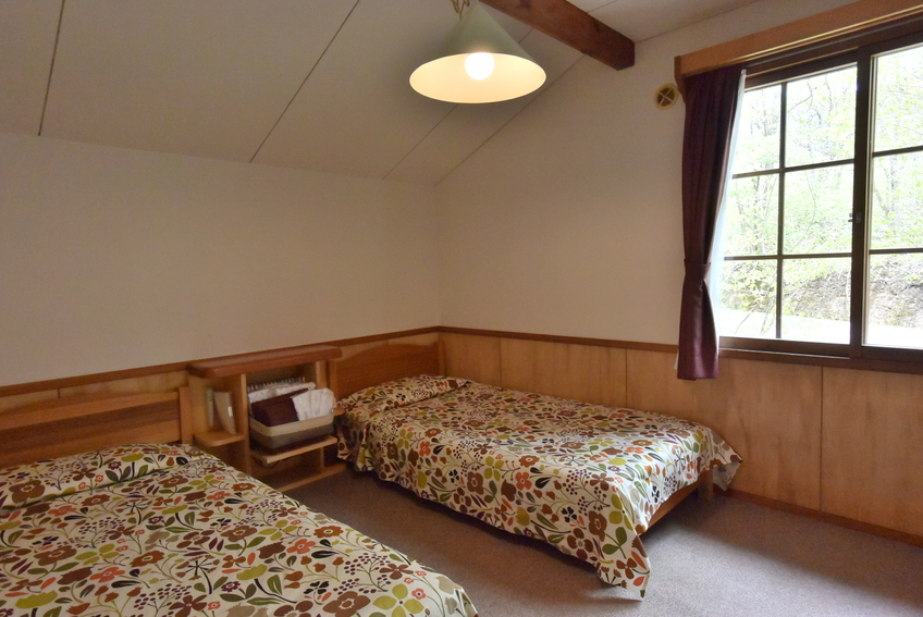 Pension Noel Located in Kaminoyama, Pension Noel is a perfect starting point from which to explore Yamagata. The property offers a wide range of amenities and perks to ensure you have a great time. Facilities like