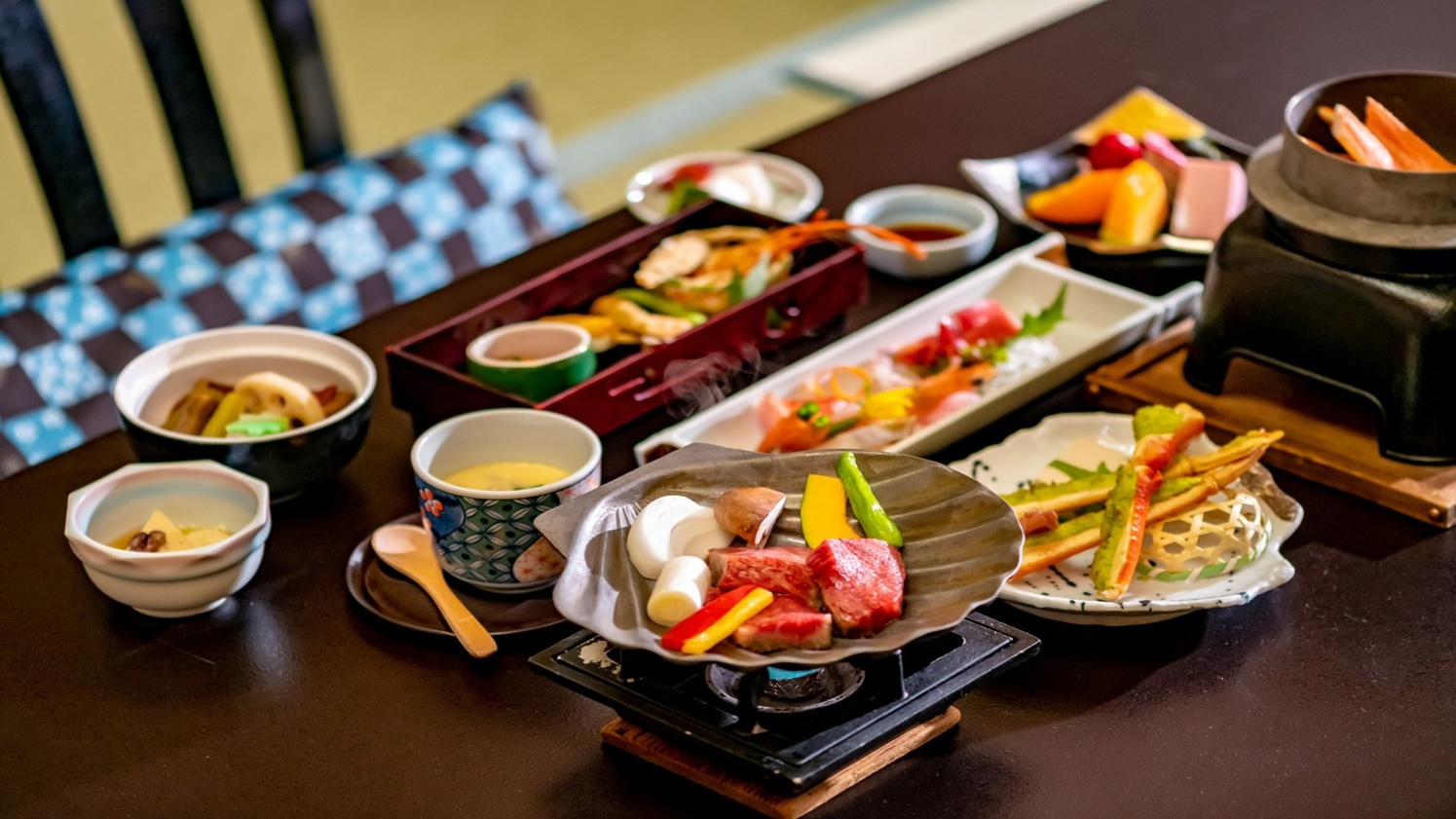 【楽天月末セール】夕食グレードアップ/栃木の旬をたっぷり詰め込んだ花千郷の特選プラン【千会席】