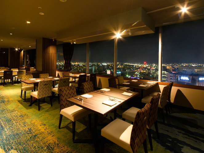 レストラン「リコモンテ」店内一例