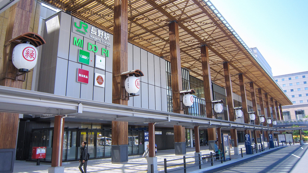 ＪＲ長野駅善光寺出口