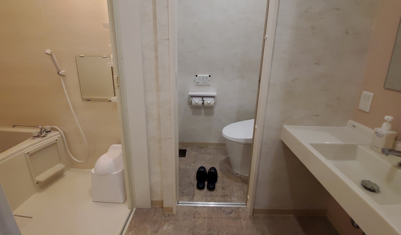 ［禁煙室］リラックスツイン洋室36平米 浴室