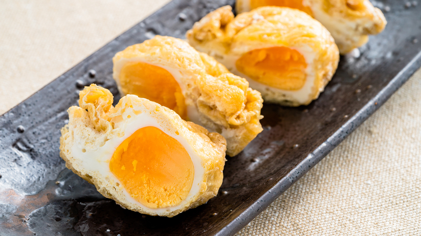 【おかず】 玉子まるごといなり煮（日替わりメニュー）