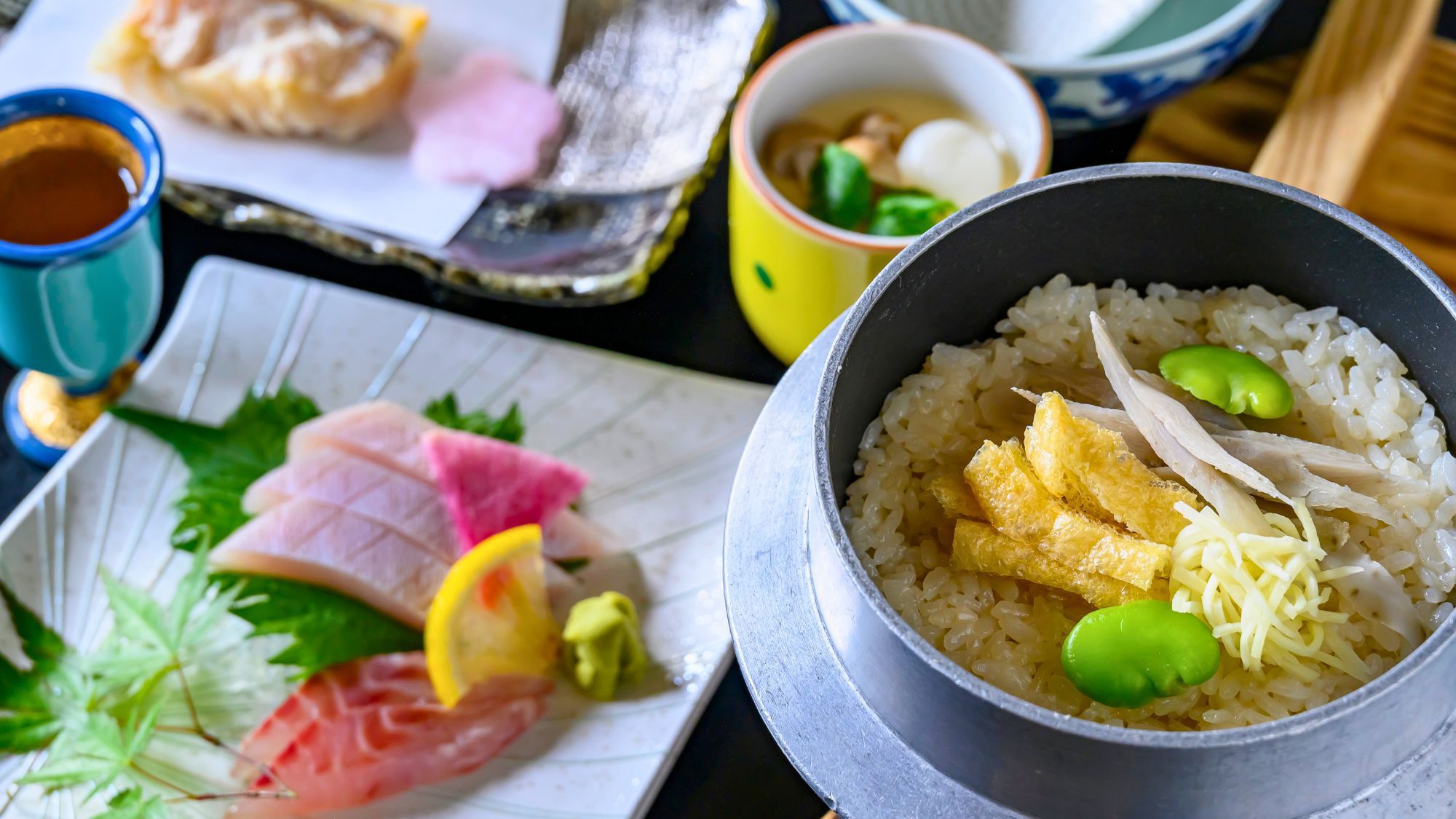 料理長特製の生姜釜飯は全ての会席料理でお愉しみいただけます。