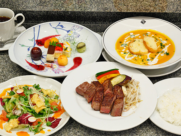 ステーキコーナー コース料理 一例