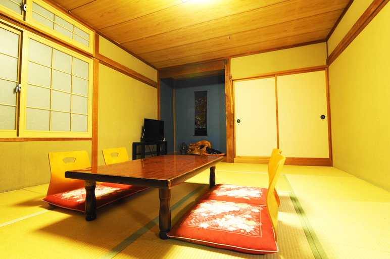 和室10畳間