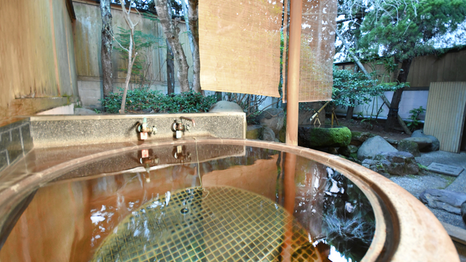 【山茶亭】桜の間・客室付き露天風呂