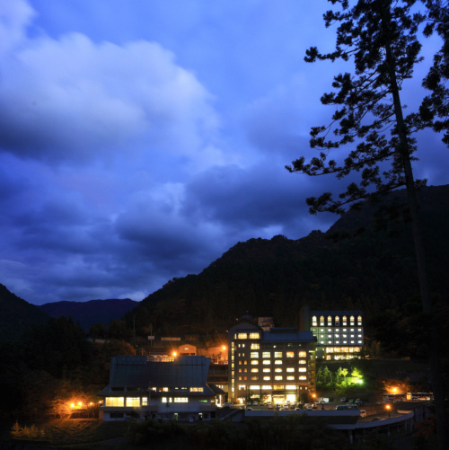 Iyakei Onsen Hikyonoyu