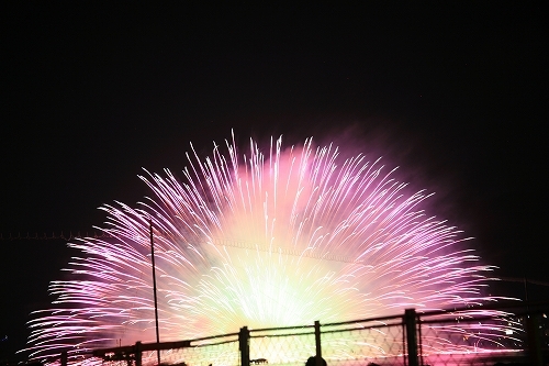 信州一の3万発の諏訪湖の花火大会１