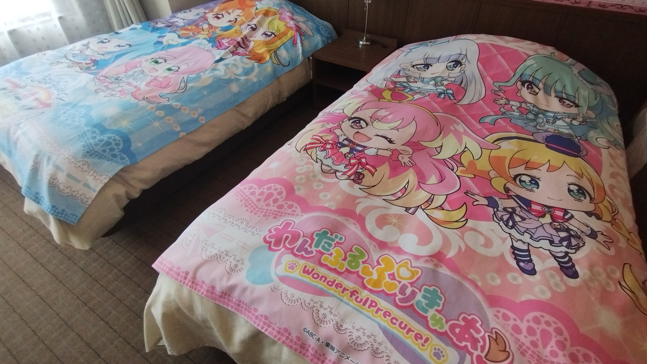 『わんだふるぷりきゅあ！』が仲間入り♪ベットカーバーはかわいいプリキュア仕様です。