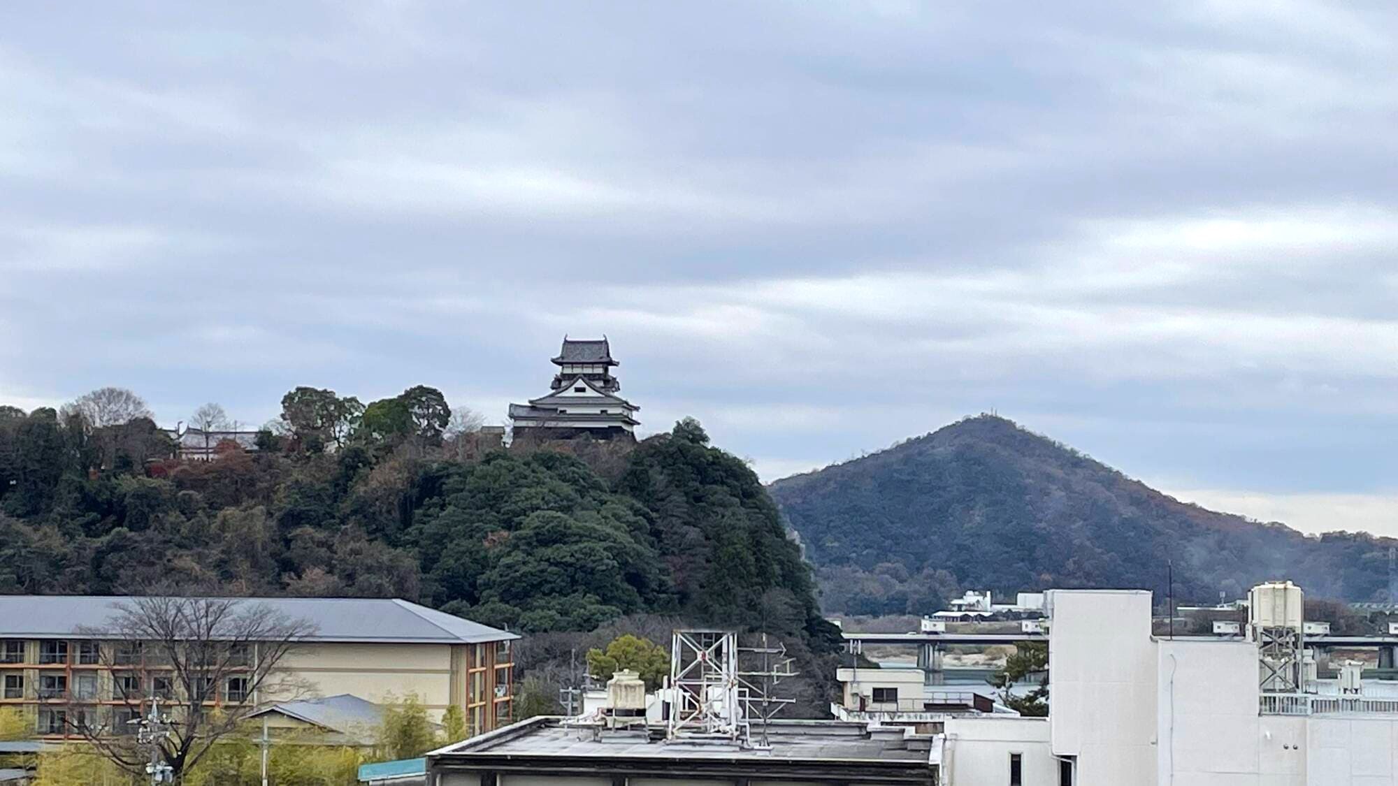 客室からは犬山城を一望できます