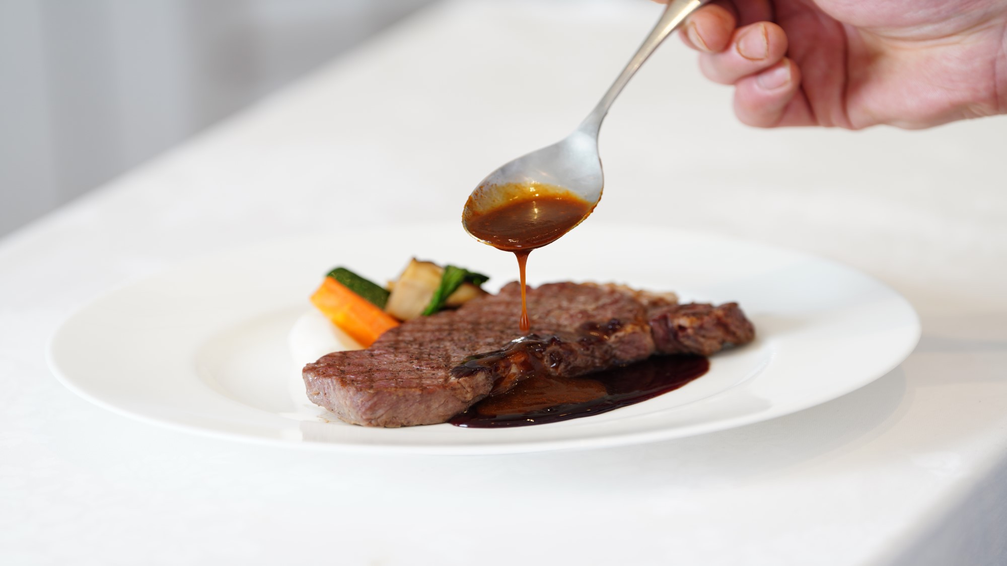 【夕食】洋食 Rapport（ラポール）島根県産牛サーロインステーキ