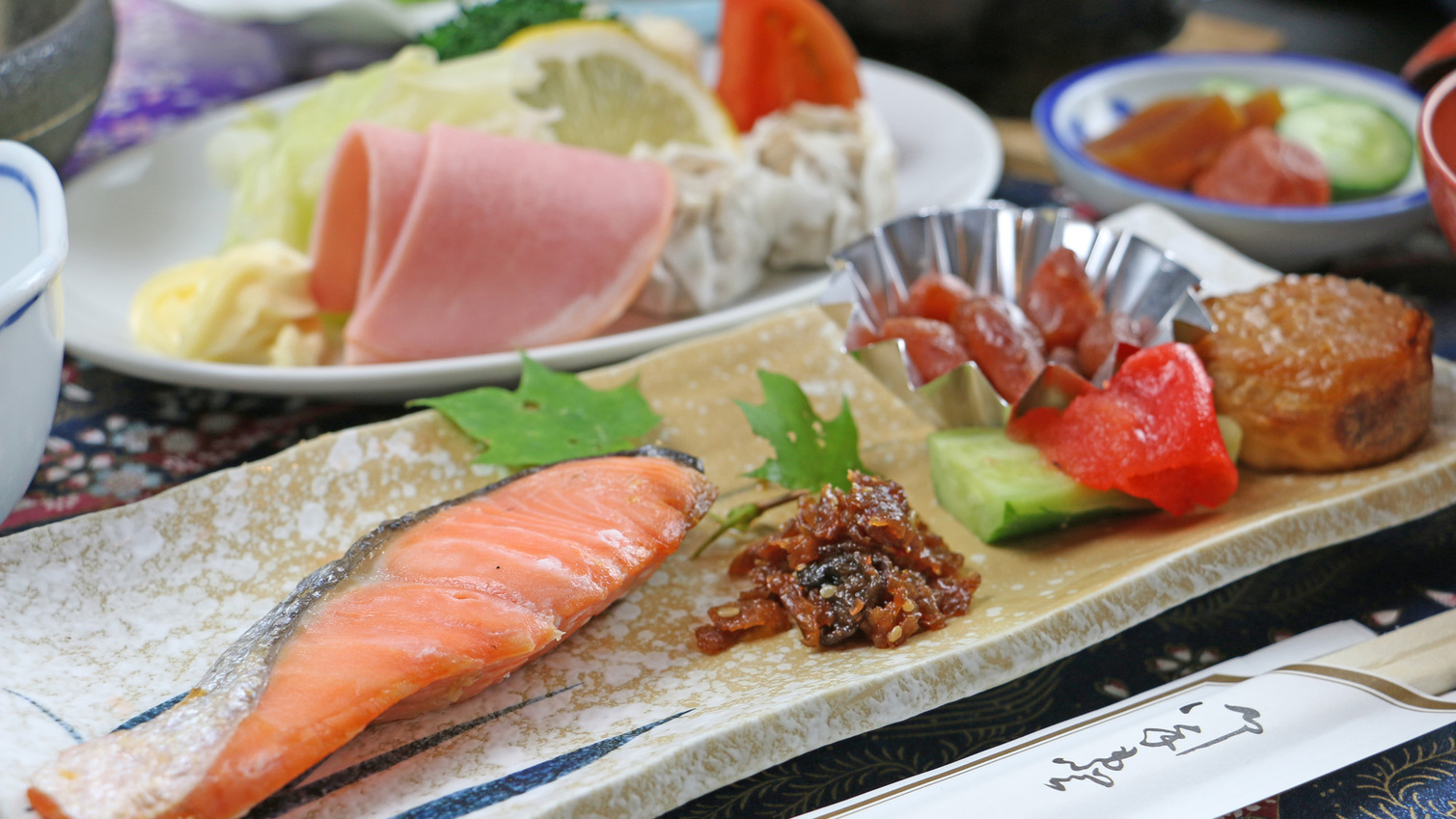 【ご朝食一例】栄養のバランスの取れたお食事を心がけて提供しております。