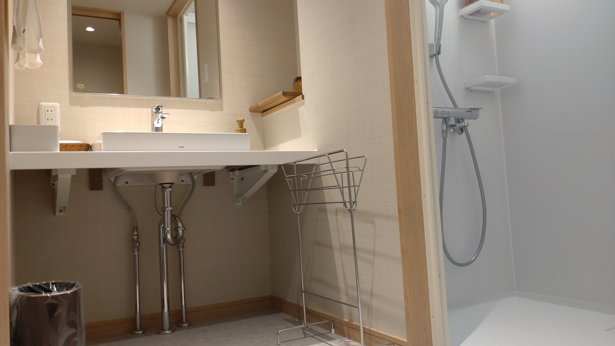 2025NEW【モダン和室(ツイン)】シャワーブース