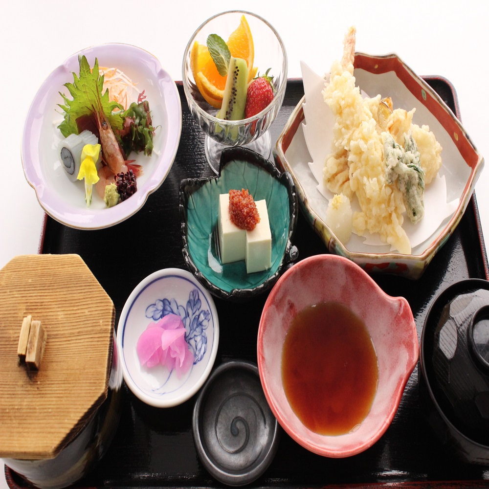 Ikutahara Onsen Hotel North King Image 5, Monbetsu, Japan