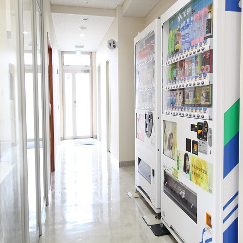 自動販売機コーナー（1階）