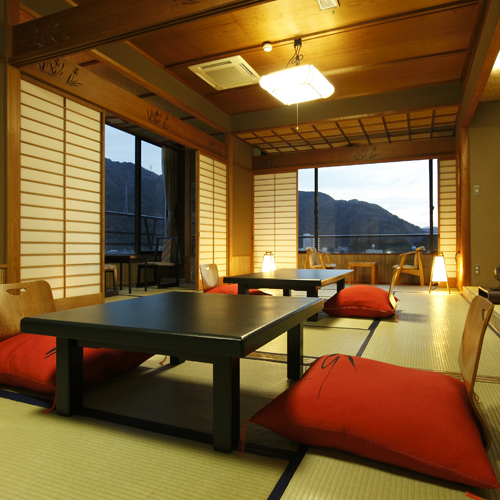 Toi Onsen Bokusuisotohikan Ideally located in the Izu area, Toi Onsen Bokusuisotohikan promises a relaxing and wonderful visit. Offering a variety of facilities and services, the property provides all you need for a good night