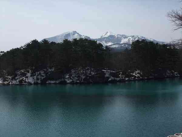 五色沼（毘沙門沼）