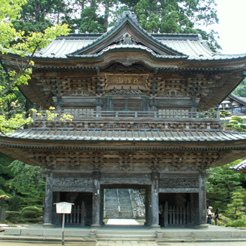 *善宝寺／龍神様が奉られたお寺です。当館よりお車で約10分