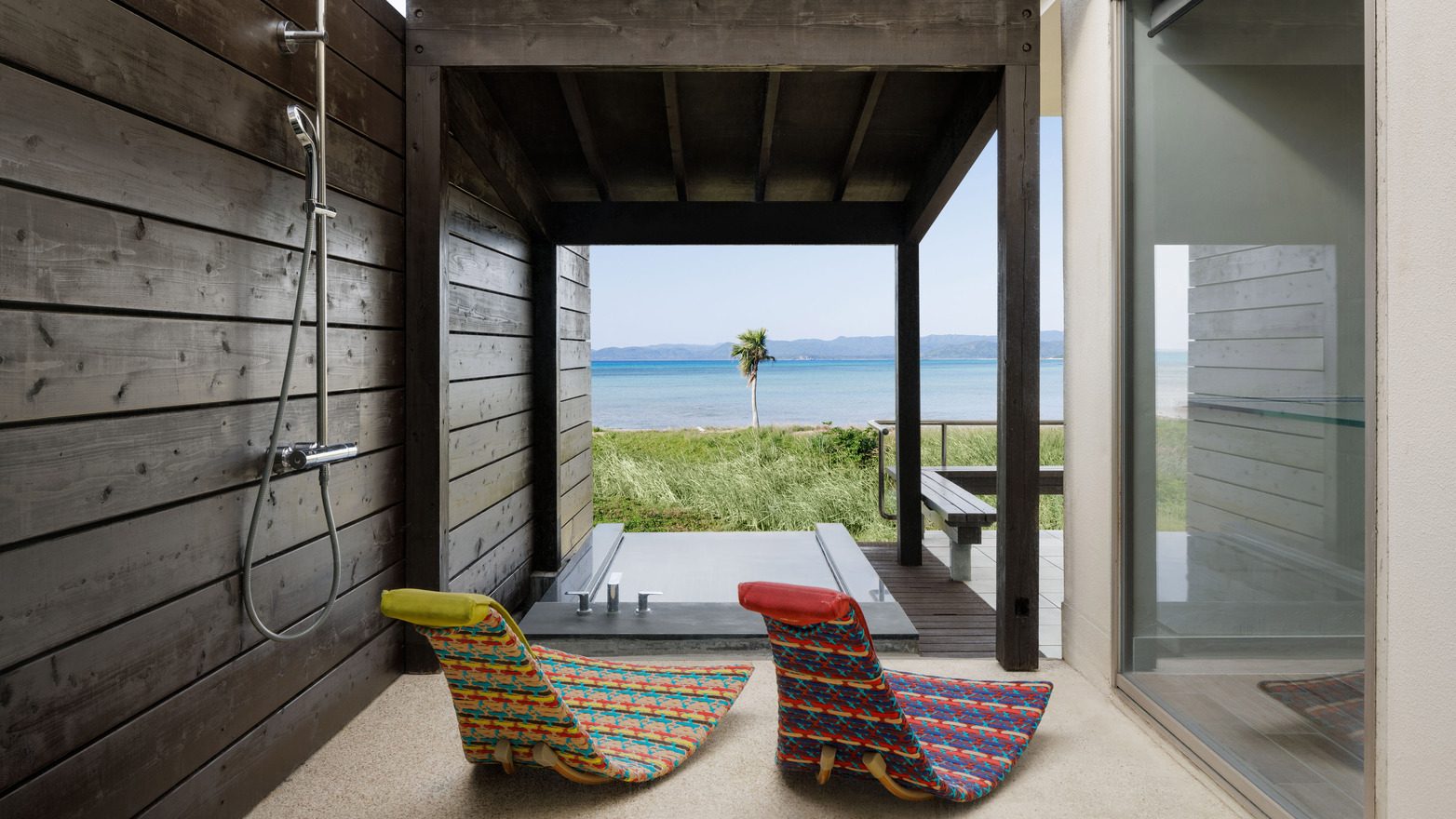 オーシャンビュー・バススイート