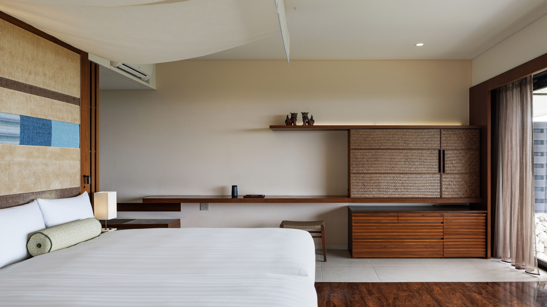 オーシャンビュー・ラグジュアリー