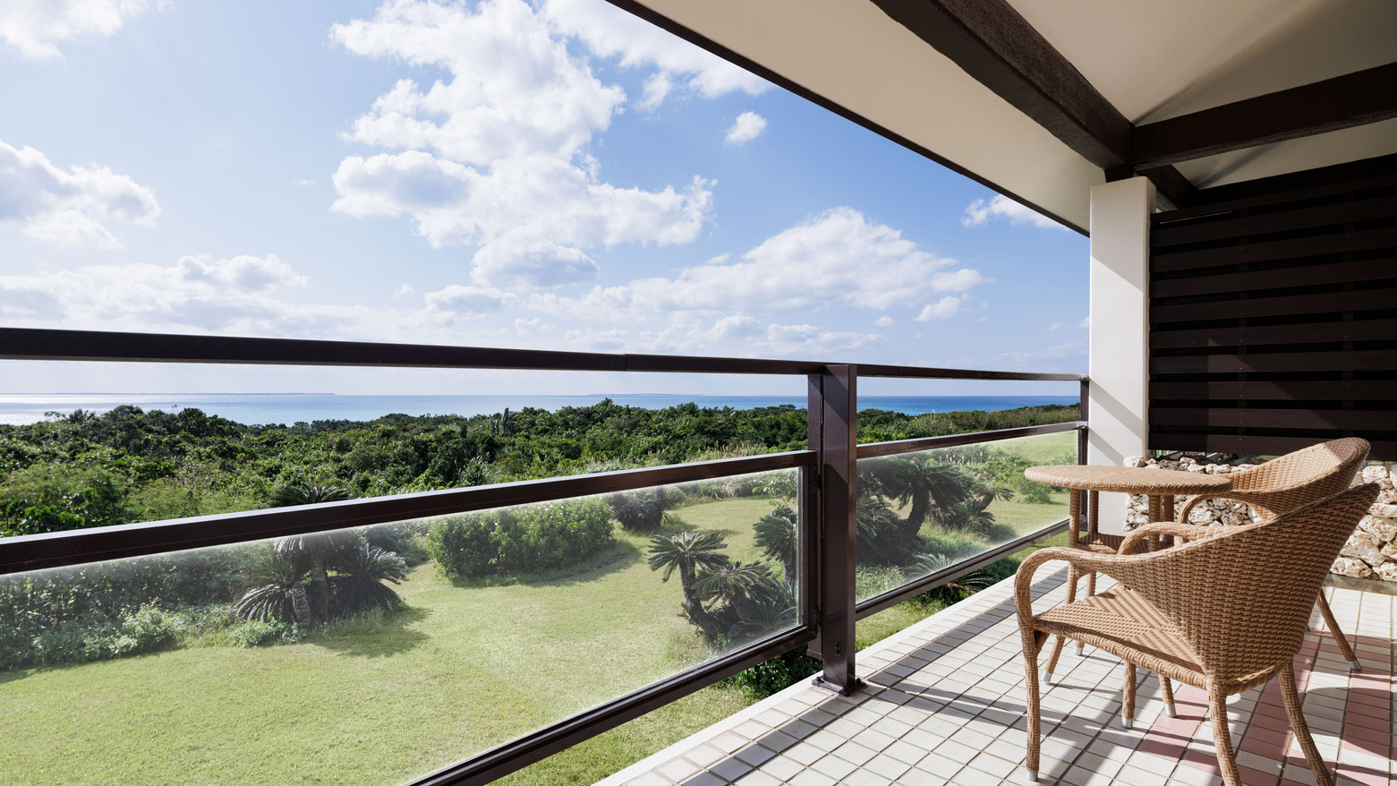 オーシャンビュー・デラックス