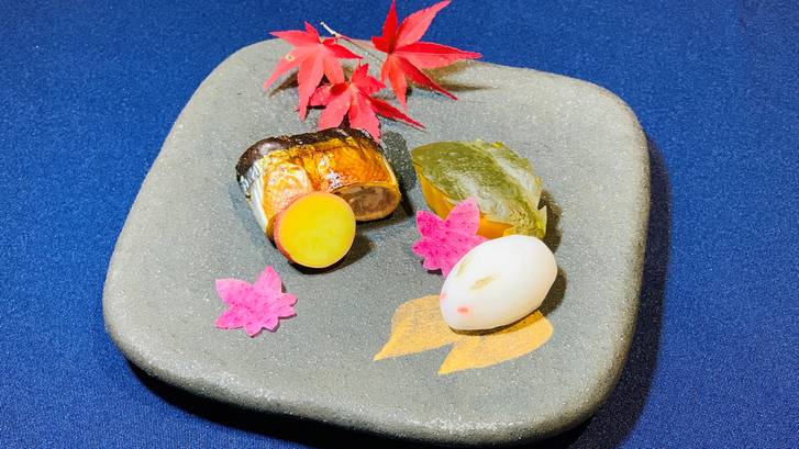 *【夕食一例】伊豆の美味を愉しめる彩り豊かな料理