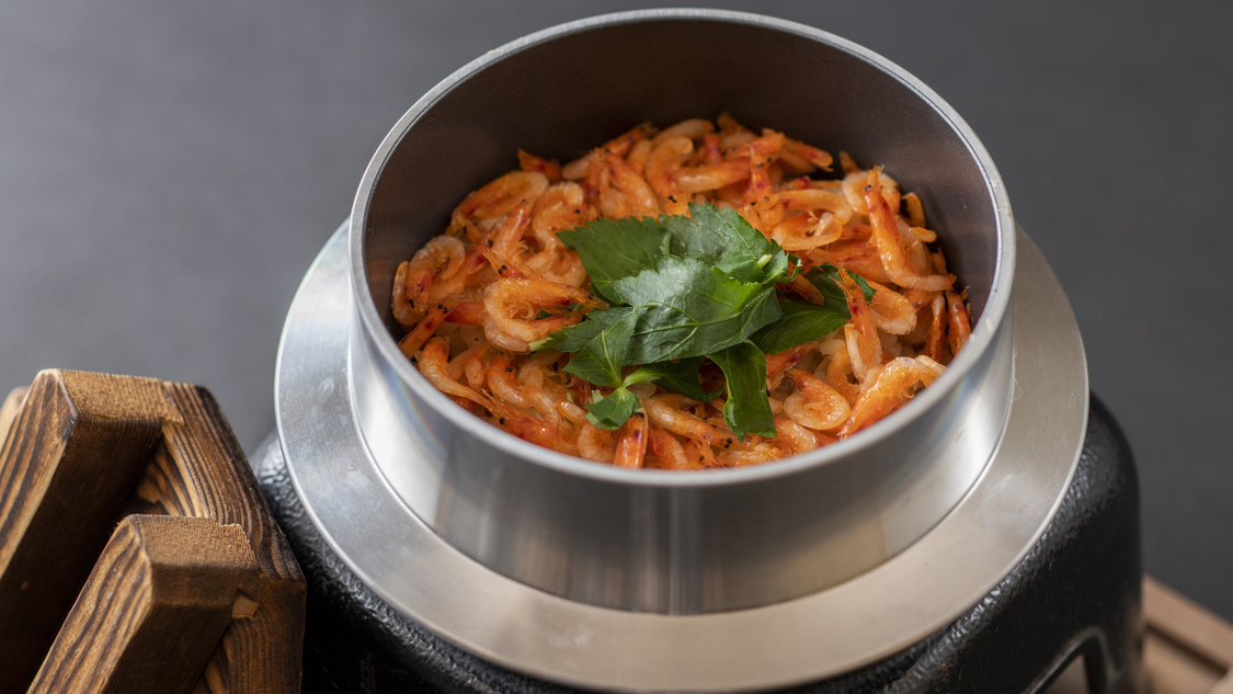 【ご夕食：花鳥】四季折々の食材を活かした釜めしご用意♪