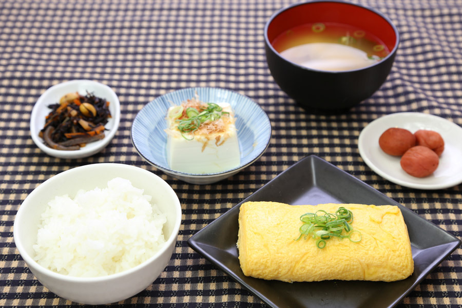 朝食（イメージ）