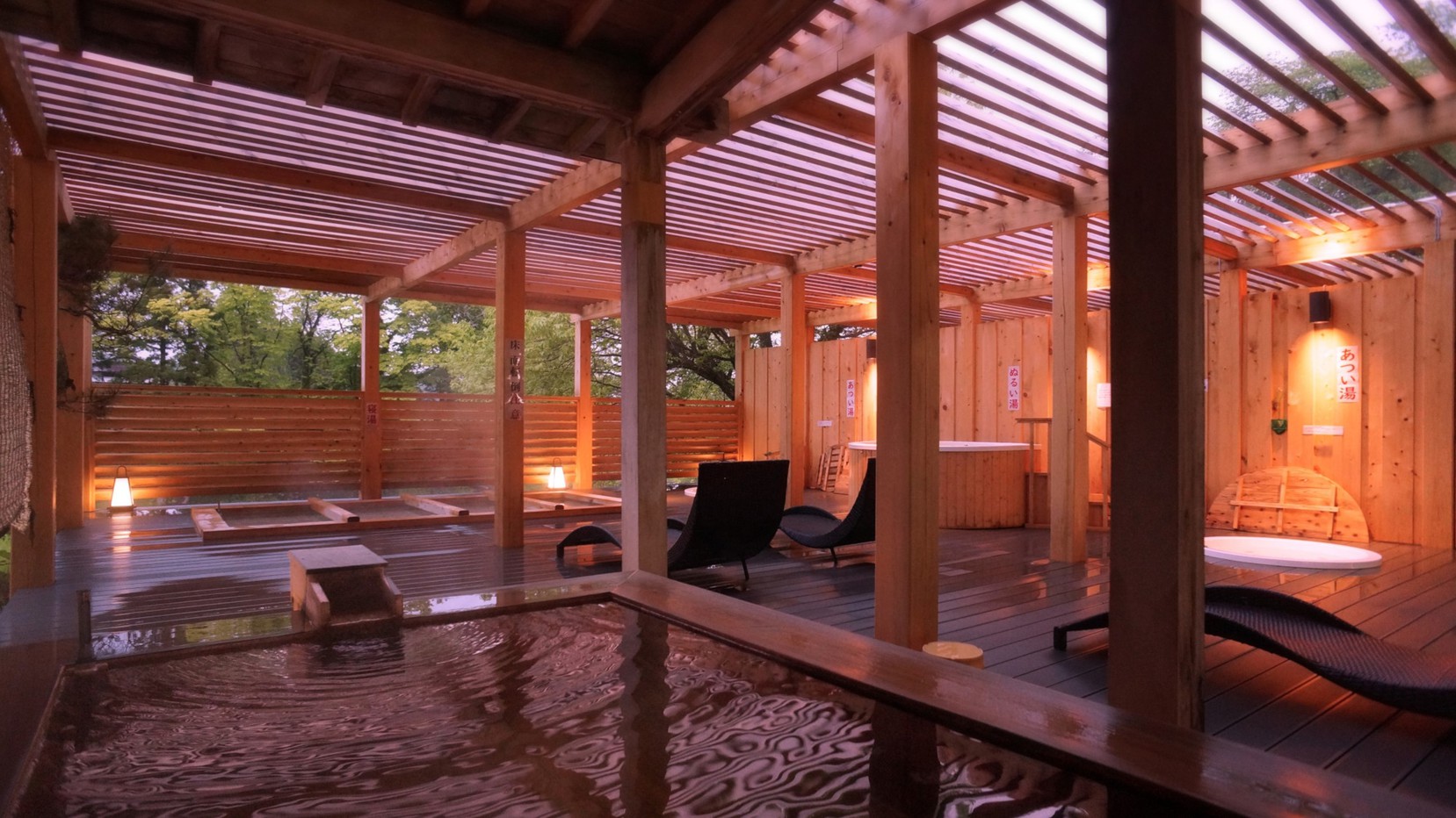 露天風呂「檜の杜湯(ひのきのもりゆ)」