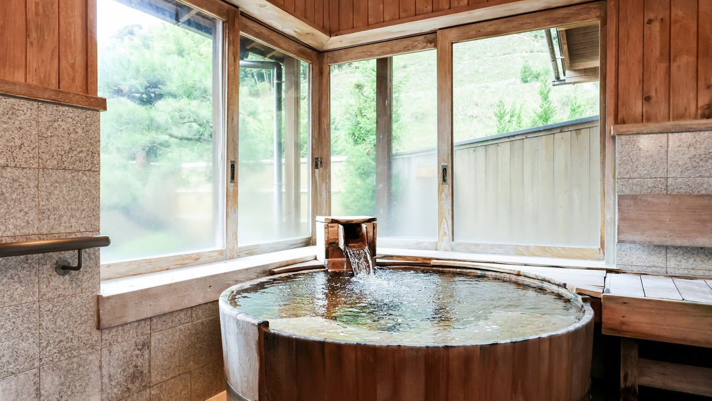 貸切風呂｜「ほの香（桶風呂）」