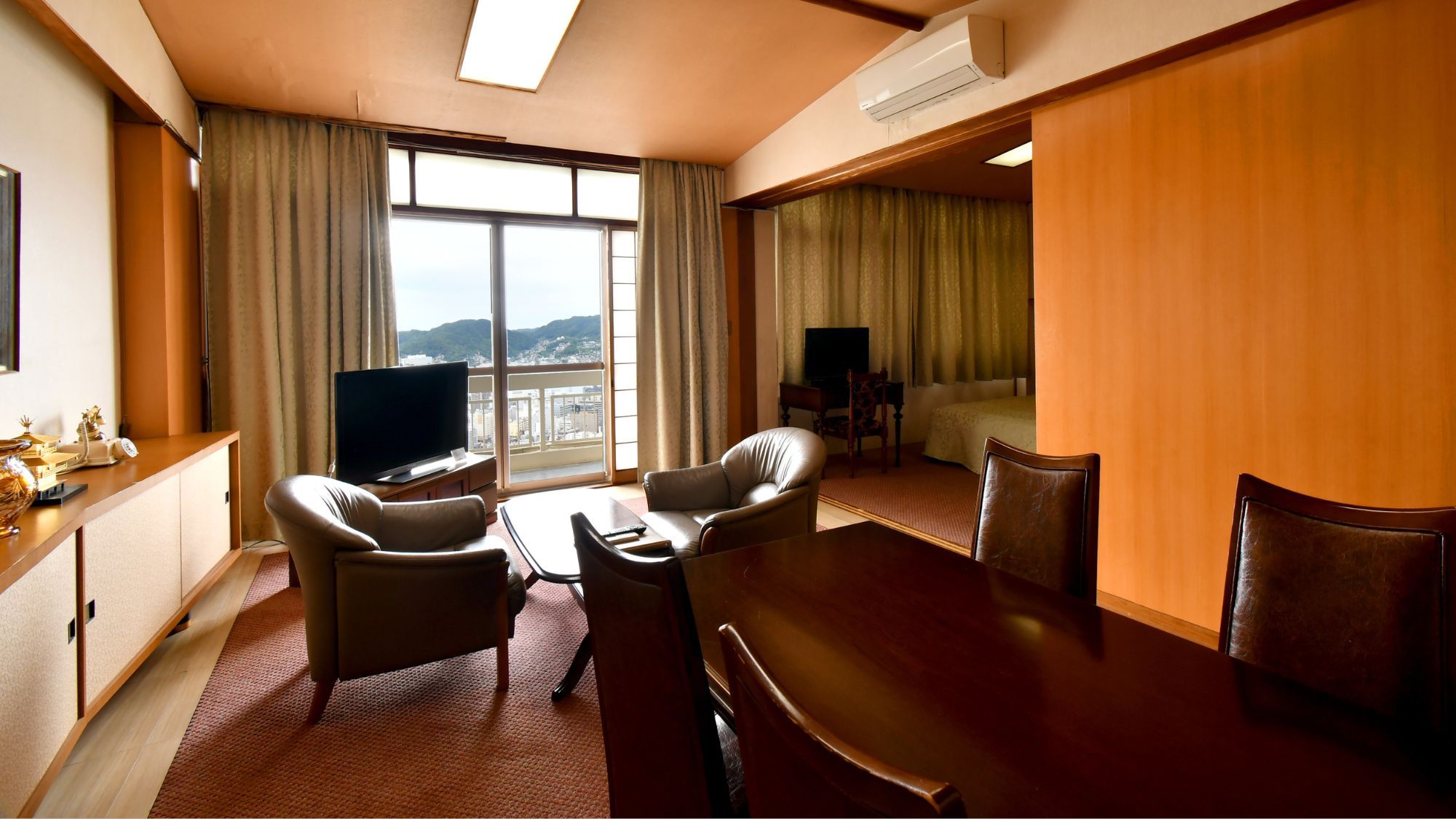 【本館】ハーバービュープレミアムツイン