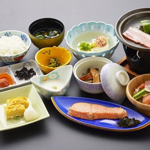 【朝食の一例】