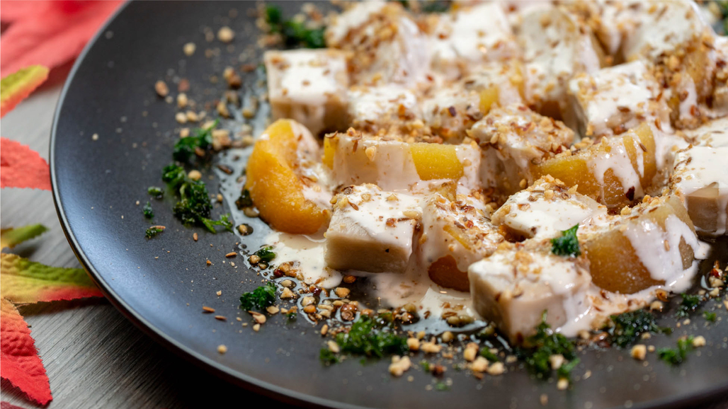 【10/3〜11/29の期間限定】「新潟の秋の大収穫祭」デュカスパイス香る新潟県産八珍柿と胡麻豆腐